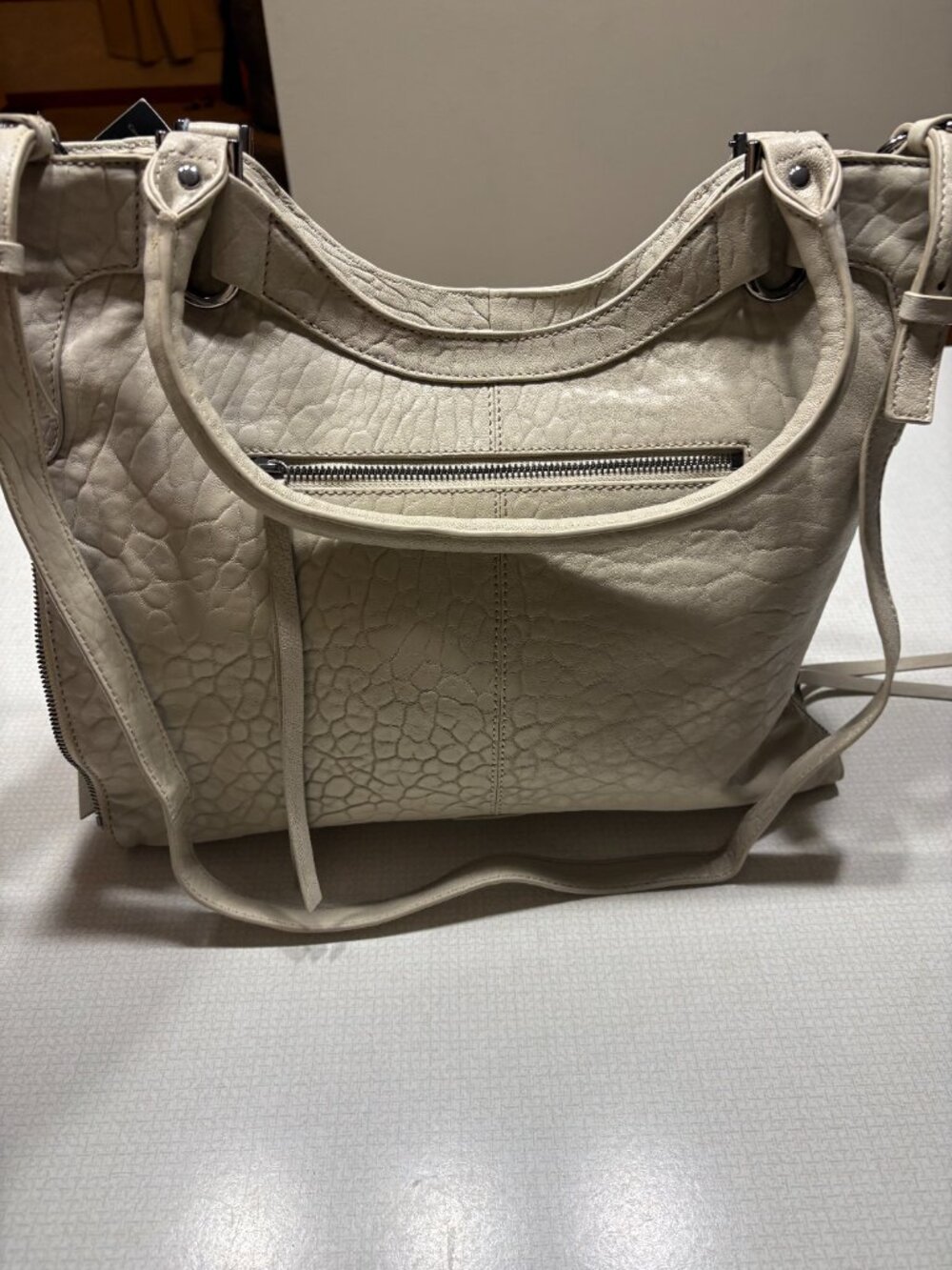 NWT Vince Comuto Tan Leather Snake Embossed Expandable Tote/Crossbody